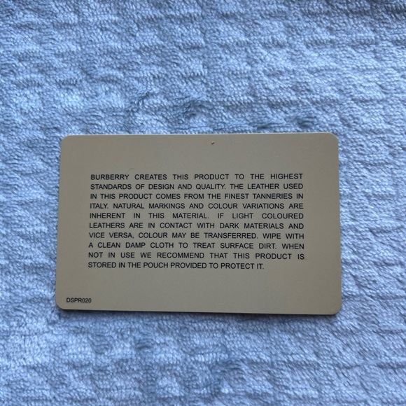 Burberry Hillgate White Leather Hobo Bag - Picture 10 of 15